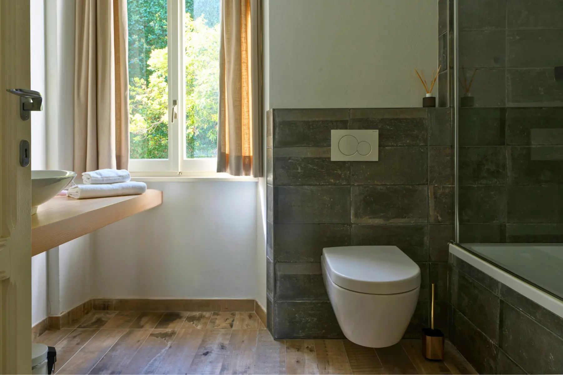 Bathroom detail